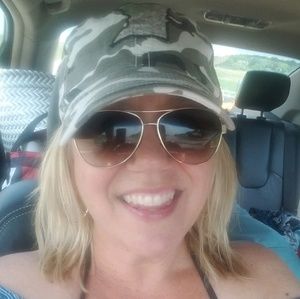 Meet your Posher, Kathy